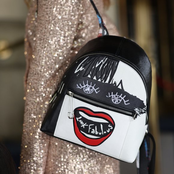 Danielle Nicole Disney Cruella “Look Fabulous!” Backpack Still in Plastic - Picture 3 of 5